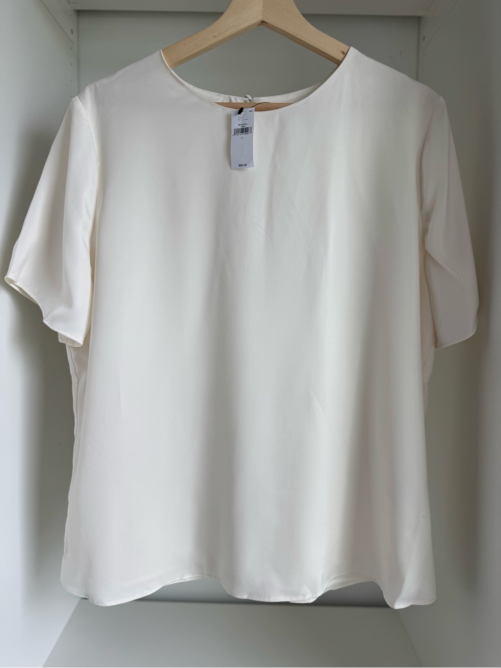 Banana Republic Cream Short-Sleeve Round-Neck Blouse